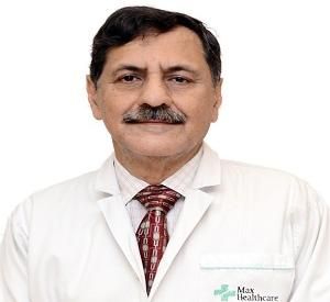 Dr. Sanjeev Sehgal: Paediatric nephrologist in Delhi, India