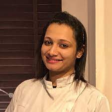 Dr. Anika Bhasin Arora: Dental Surgeon in Haryana, India
