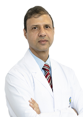 Dr. Rakesh Chugh: Cardiothoracic and Vascular Surgeon in Delhi, India