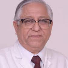 Dr Vimal Kumar Nakra: Internal Medicine Specialist in Delhi, India