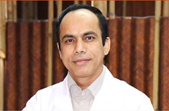 Dr. Mukesh Sharma: Oncologist,Ayurvedic Doctor in Delhi, India