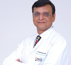 Dr Sameer Anand: Spine Surgeon in Delhi, India