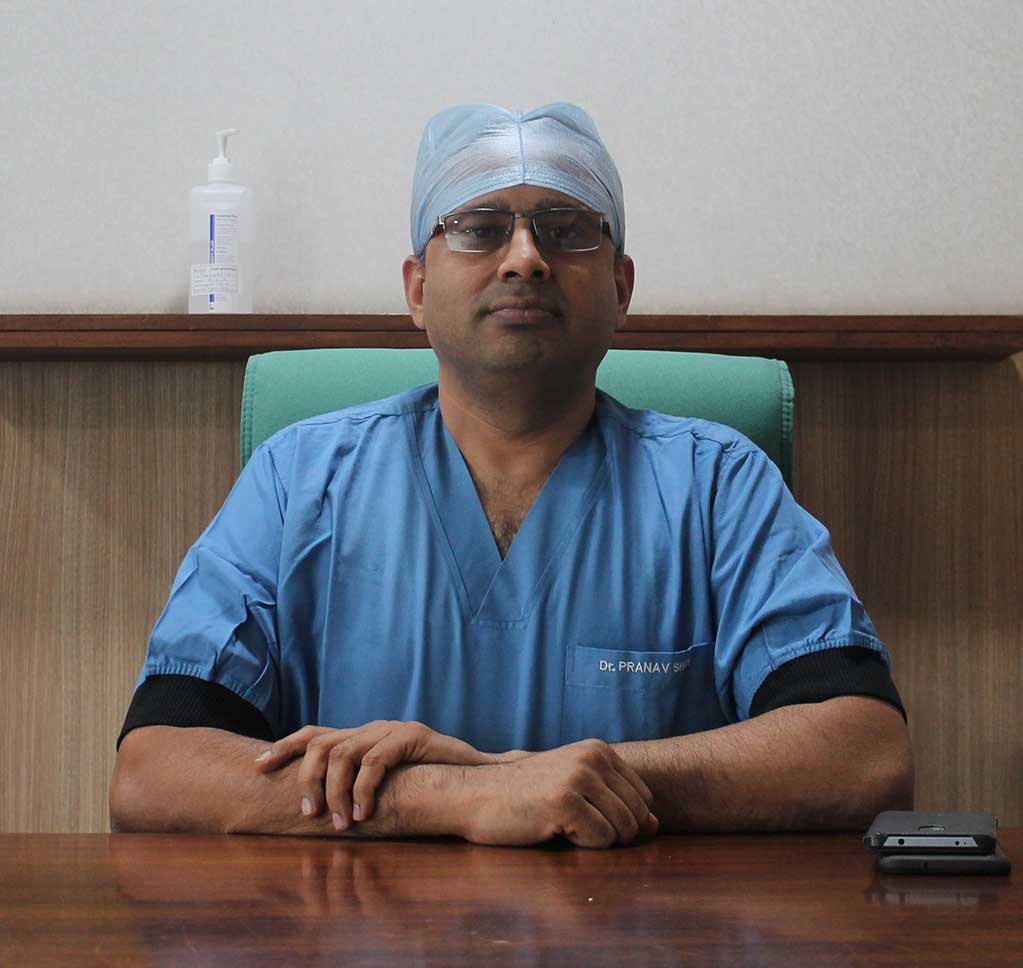 Dr Pranav Shah: Orthopaedic Surgeon,Orthopaedic Surgeon in Gujarat, India