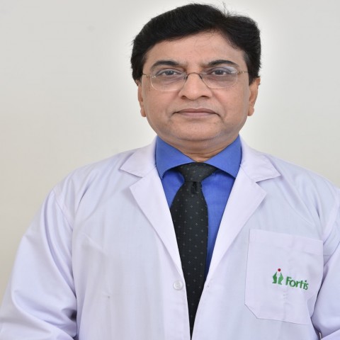 Dr. Hasmukh Ravat: Cardiologist in Maharashtra, India