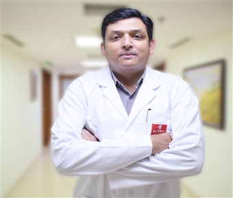 Dr. Shivam Vatsal Agarwal: Surgical oncologist in Haryana, India
