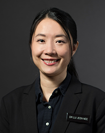 Clin Assoc Prof Lui Jeen Nee: Dental Surgeon in Singapore, Singapore