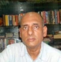 Dr. Anuj Singhal