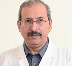 Dr Tarun Kapur