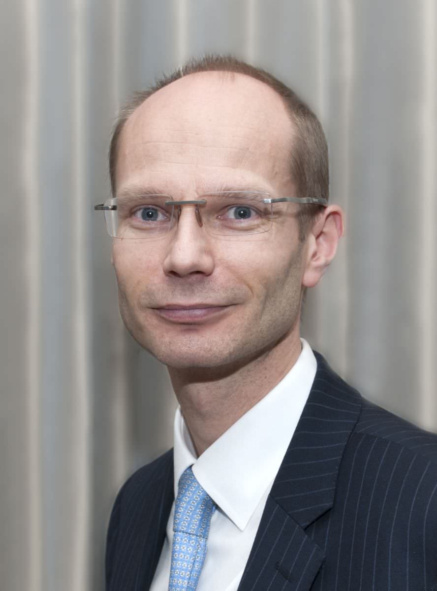 Dr Richard Andrew Archbold