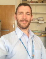 Dr Simon Hetherington