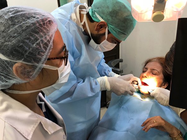 Individual Implants Cowellmedi or Osstem Korean System